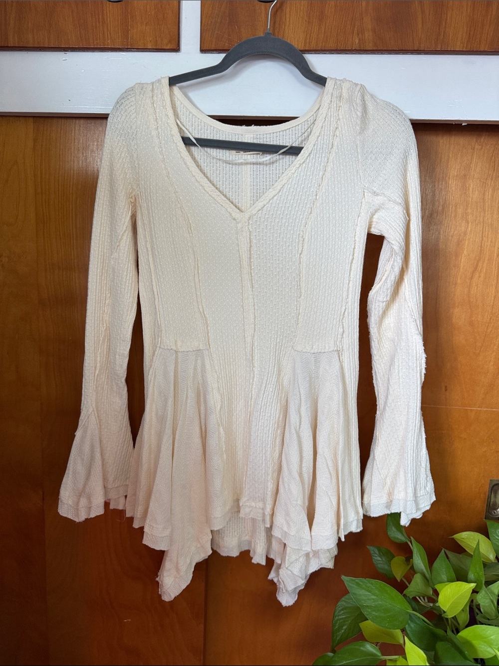 We The Free - Cream Knit V-Neck Peplum Tunic Sweater